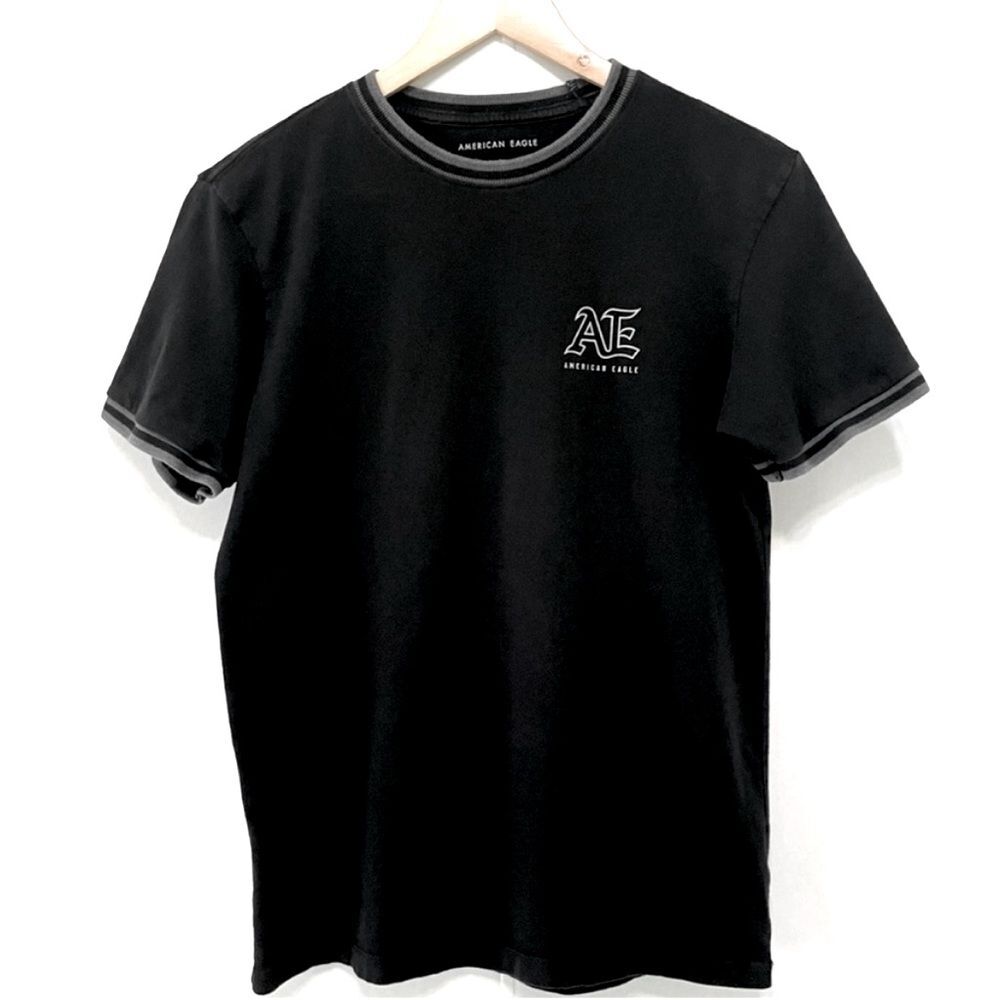 American Eagle Men’s S Standard Fit Solid Black Cotton Stripes On Cuffs Crewneck